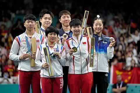 Table tennis medal ceremony